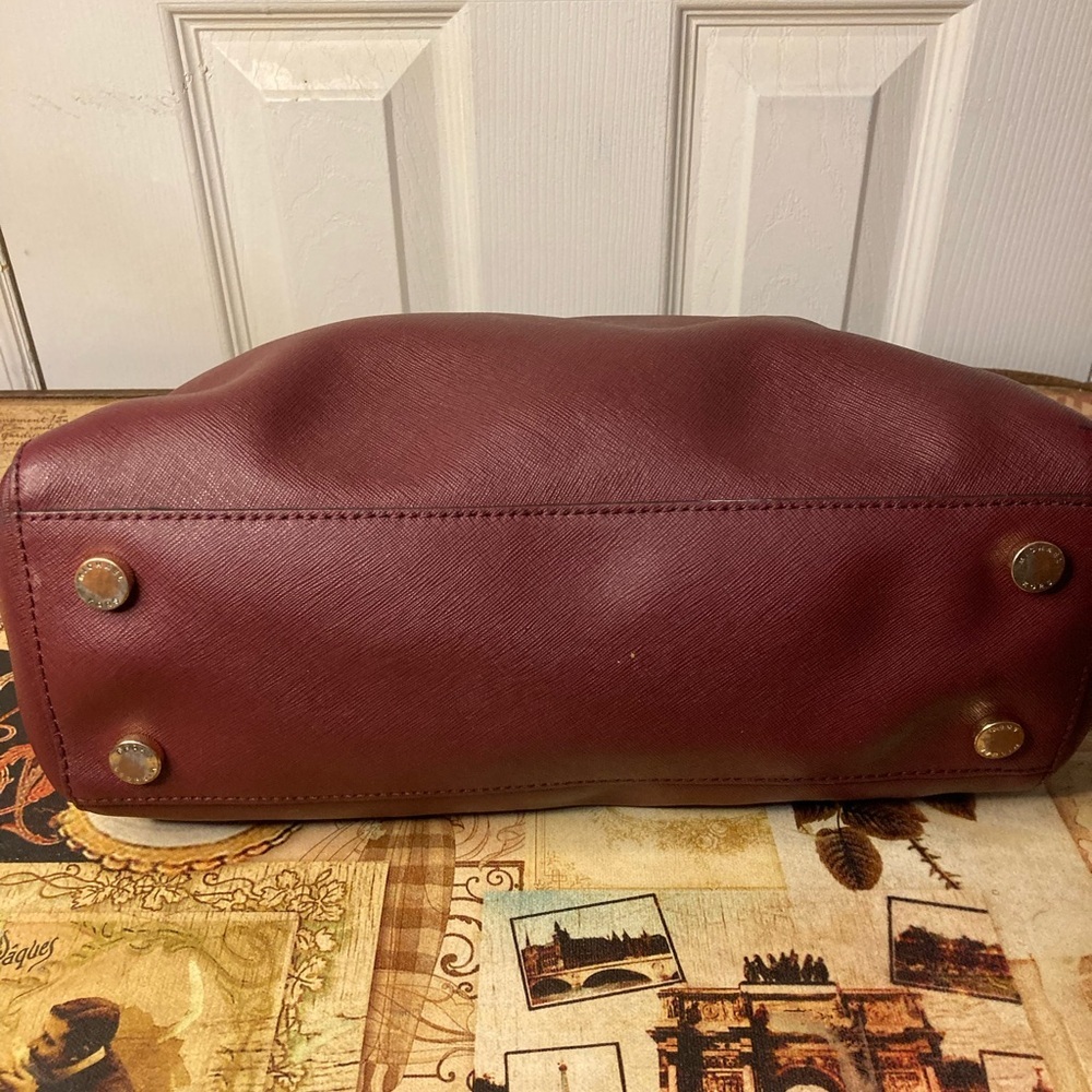 MICHAEL KORS MK LEATHER BURGANDY TOTE SHOULDERBAG - Picture 14 of 15